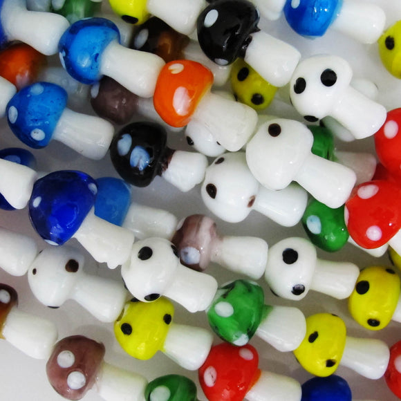 CG 18x12mm Mushroom Multi/white 10pcs