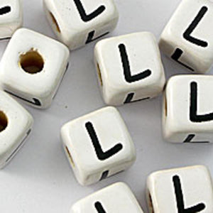 Cm 12mm letter white/black L 10pcs